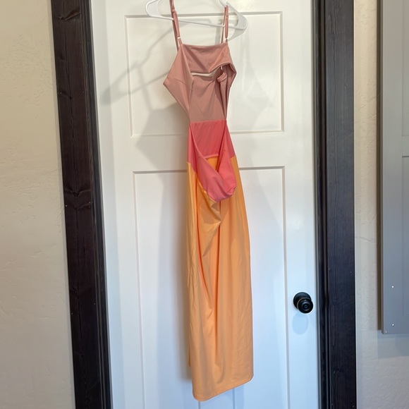 Pink Lily Colorblock Cutout Dress - Picture 2 of 3